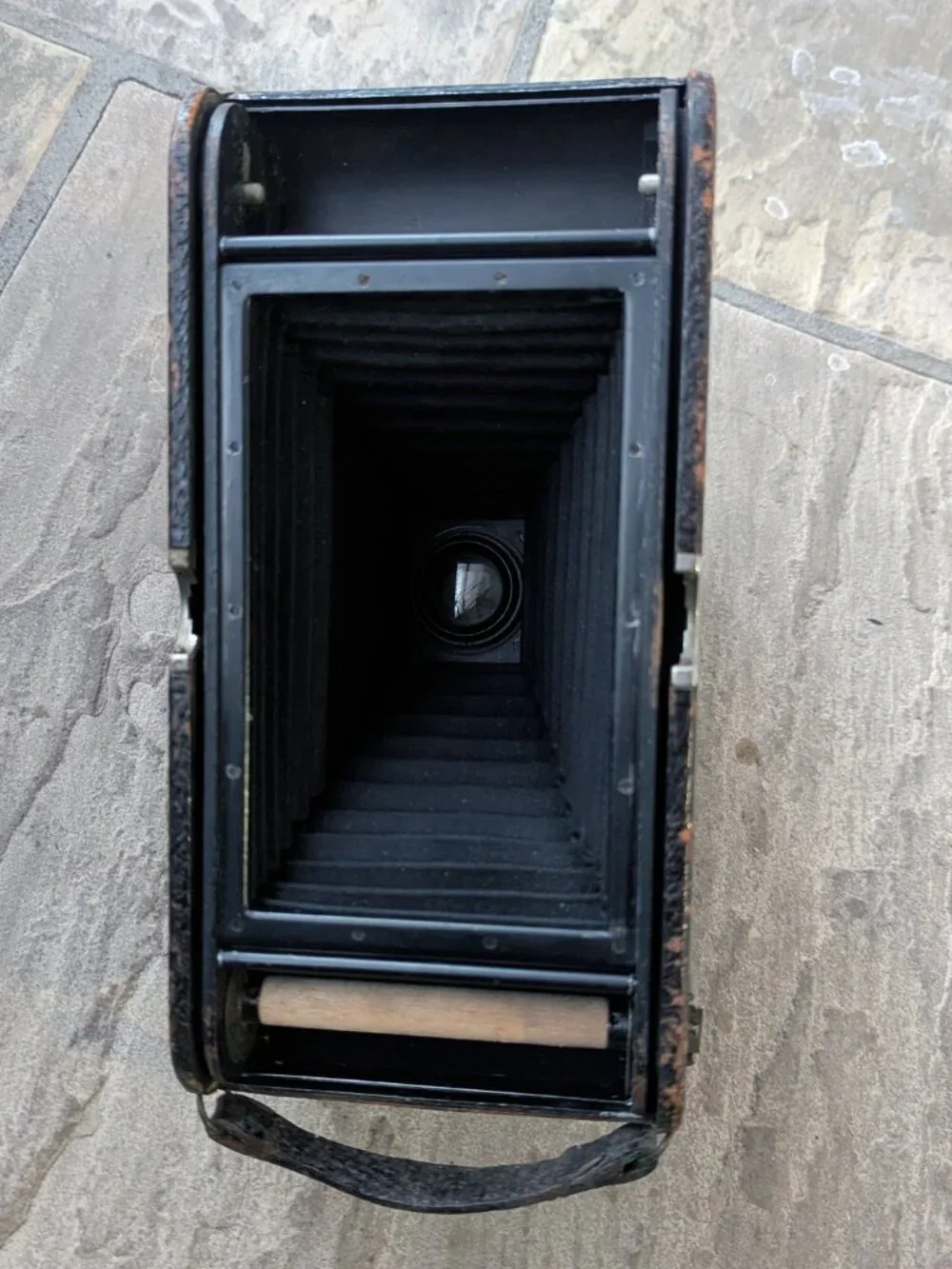 Kodak No.3A Folding Pocket Model B3 1890-1906 Camera (Red Bellows) - Picture 9 of 14